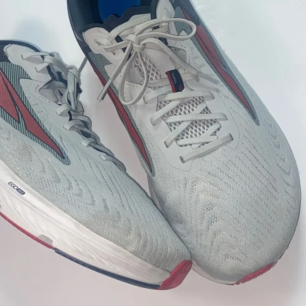 ALTRA TORIN 6 ROAD RUNNING MEN SHOES SIZE 13 US COLOR GREY SILVER
